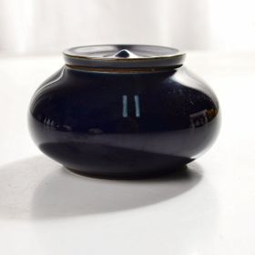 Round Retro Face Powder Sealed Ceramic Tea Pot